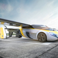 「空飛ぶ車」エアロモービルが予約開始…2020年までにデリバリー 画像