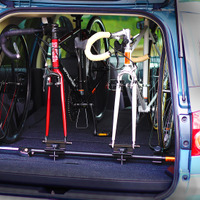 自転車2台の固定と車内の整理ができる「インカーサイクルペアキャリア」発売 画像