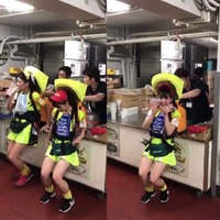 ビールの売り子さんたちの裏側が凄い!まるでF1のピットインのよう 画像