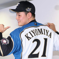 NPBでは投手、MLBでは強打者…日本ハム・清宮幸太郎は「21＝強打」の先駆者になれるか 画像