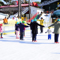 ひらかたパーク、スケートと雪あそびが楽しめる「ウインターカーニバル」オープン 画像