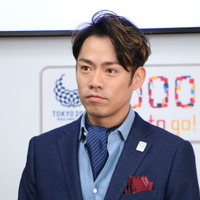 ほろ酔いの高橋大輔、ホームパーティーで楽しい一夜 画像