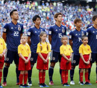 W杯初戦で金星の日本代表、吉田麻也の「やさしさ」が海外で話題に！ 画像