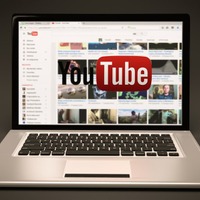 里崎智也がYouTubeで1億円稼ぐには、○○レベルのチャンネル規模が必要！？ 画像