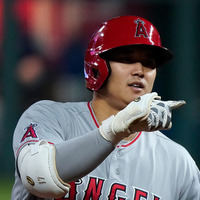 大谷翔平、日米通算100号に王手　“リアル二刀流”はMLB公式の「序盤の偉大な瞬間」にも選出 画像