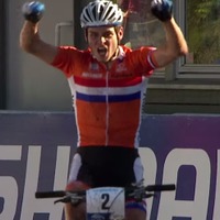 【UCI MTB世界選手権14】XCO U23は波乱のレース…男子はファンデルハイデン、女子はネフが制す 画像