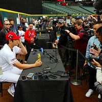 【MLB】球宴前日会見に臨んだ大谷翔平、去就について明言せず　米メディアは「アナハイムを去る準備ができている」と伝える 画像