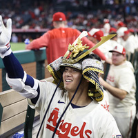 【MLB】大谷翔平、44本で日本人初の本塁打王獲得　打撃タイトルは01、04年首位打者のイチロー以来の快挙 画像