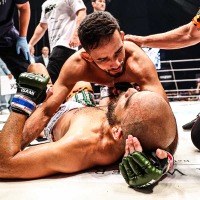 【RIZIN.47】「早すぎて見えなかった……」クレベル・コイケ、元王者に“秒殺”一本勝ち　まさかの展開に会場騒然「回転したら極まってた」 画像