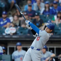 【MLB】大谷翔平に先頭弾を浴びたホ軍右腕「罰を受けた」とガックリ　ロバーツ監督は「ショウヘイは地球上で最も危険な打者」と賛辞贈る 画像