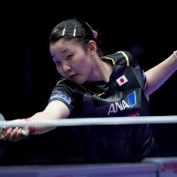 張本美和、世界2位の王曼昱に敗れるも2ゲーム奪取の大奮闘　15歳が快進撃で銅メダル獲得【ITTFワールドカップ2024】 画像