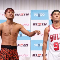 【超RIZIN.3】芦澤竜誠、「皇治コール」に中指立てる　“敵の敵は味方”理論で乱闘未遂のガルシアと結託か 画像