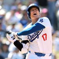 【MLB】大谷翔平、左手首の“死球”でレントゲン検査受ける　現地メディアが報道「ロバーツ監督によると結果は……」 画像