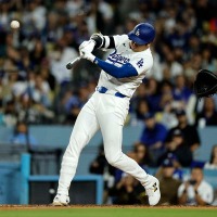 【MLB】“2戦連発”52号の大谷翔平、猛打賞ですかさず盗塁「52-52」　地元メディア興奮「彼はバランス感覚に優れた男だ」 画像