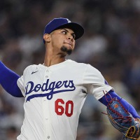 【MLB】弱冠22歳のルーキー剛腕がドジャース世界一への救世主に？　167キロ超え“最終兵器”ロースター入りの行方に注目 画像