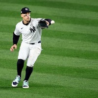 【MLB】ヤンキース、ジャッジの落球から5点リードが「一挙崩壊」　痛恨ミスでドジャースの同点打呼び込む 画像