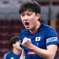 張本智和、優勝候補の王者が4－1勝利で連覇へ好スタート　 17歳の松島輝空は逆転勝ちで上位進出へ初戦突破【全日本選手権2025】 画像