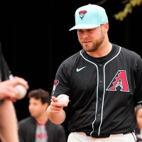 【MLB】ドジャース独走阻止のキーマン、CY賞右腕バーンズが誇る「打者を翻弄した証」 “ピッチングニンジャ”考案の指標「ソード」とは? 画像