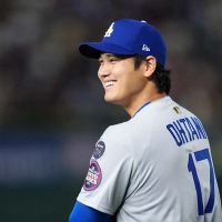【MLB】「大谷翔平を疑うのは無駄で無謀」米メディア、二刀流復活への懸念を一蹴 「シーズンに影響を与えるトップ50人」の1位に選出 画像