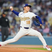 【MLB】“自己最多10奪三振”の山本由伸、決め球スプリットは「コントロール、落ち幅に自信」と手応え 指揮官も称賛「素晴らしい投球」 画像