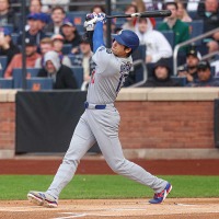 【MLB】大谷翔平、千賀滉大から18号“先頭打者弾”で確信歩き……5試合ぶりの一発でメジャートップに再浮上「華々しくスタート」 画像