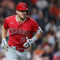 【MLB】エ軍再浮上のカギは33歳トラウトの復活か「迅速な解決策」 衝撃10号でアピール、公式記者は太鼓判「打線にとって大きな力」 画像