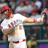 【MLB】「アイラブユー!」トラウトのサインゲットで絶叫の子供ファン 公式Xが投稿した微笑ましい動画が話題に「完璧な反応だ」 画像