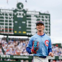 【MLB】「捕球確率5%」カブスPCA、弾丸ライナーを鮮やかダイビングキャッチ 公式絶賛の超美技「これがAS先発に選出される理由」 画像
