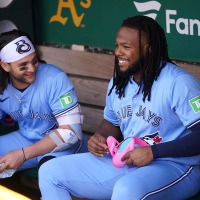 【MLB】「寂しいが、友情は永遠に続く」ゲレーロJr.が盟友ビシェットに惜別メッセージ　争奪戦は“メッツ移籍”で決着 画像