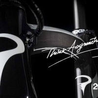 ツール・ド・フランスで活躍中のピナレロが新モデル 画像