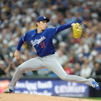 【MLB】佐々木朗希、初回3失点も粘りの投球　5回4奪三振3失点で防御率は4点台　テオスカーら援護で3勝目の権利 画像