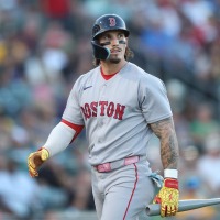 【MLB】「タッチアップしろよ！」Rソックスが内輪揉め、デュランがコントレラスに怒鳴ってギスギス……犠飛には厳しい“浅い当たり”で無茶ぶり 画像