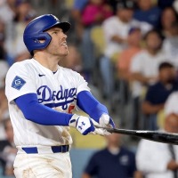 【MLB】前日ベンチに転落したフリーマン、痛みが残る中で強行出場　「本人からメールが届いて……」ロバーツ監督が明かした舞台裏 画像