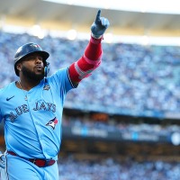 【MLB】ゲレーロJr.に起きた信じられない異変「本拠地ノーアーチで1年経過」　今季115試合出場でわずか7本塁打の悪夢…… 画像
