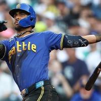 【MLB】イチローの愛弟子フリオ、メジャー史上初デビューから5年連続「20本塁打、20盗塁」　ウィットJr.が16本塁打で追走 画像
