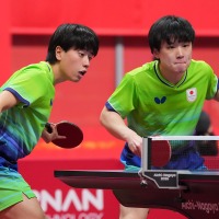 張本智和、篠塚大登組がシンガポールペアとの激闘制し4強入り　団体金に続くメダルが確定、日本勢では2014年大会以来【アジア大会2026】 画像