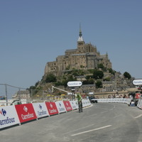 第1ステージはノルマンディー上陸作戦の海岸でゴールスプリント争い…2016年ツール・ド・フランス 画像