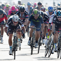 【ドバイ・ツアー15】第1ステージ、カベンディッシュがリム差のスプリントを制し今季2勝目 画像