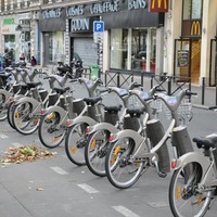 パリのレンタル自転車ヴェリブ、利用累計2億回に到達 画像