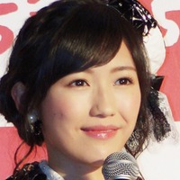 渡辺麻友、「戦う!書店ガール」クランクアップで「自分の未熟さを痛感」 画像