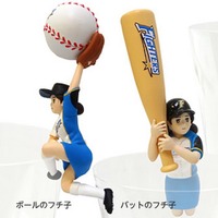 コップのフチ子さんにプロ野球シリーズ!ワキと足で「フチる」 画像