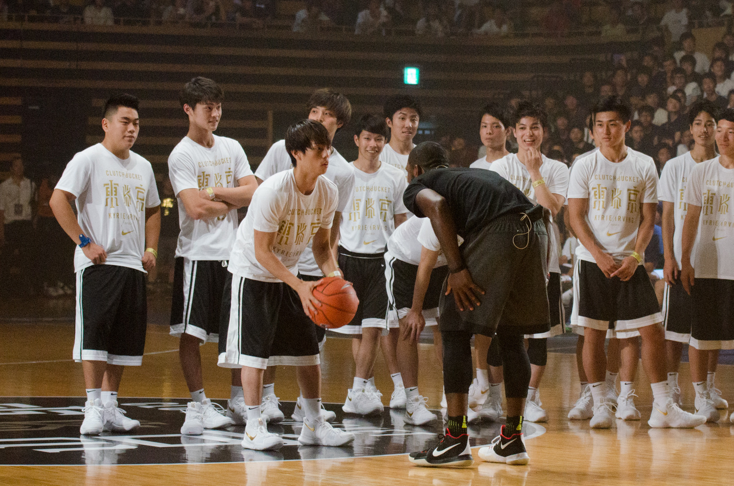 カイリー アービング初来日 Nbaのスーパースターが日本のプレイヤーと交流 14枚目の写真 画像 Cycle やわらかスポーツ情報サイト