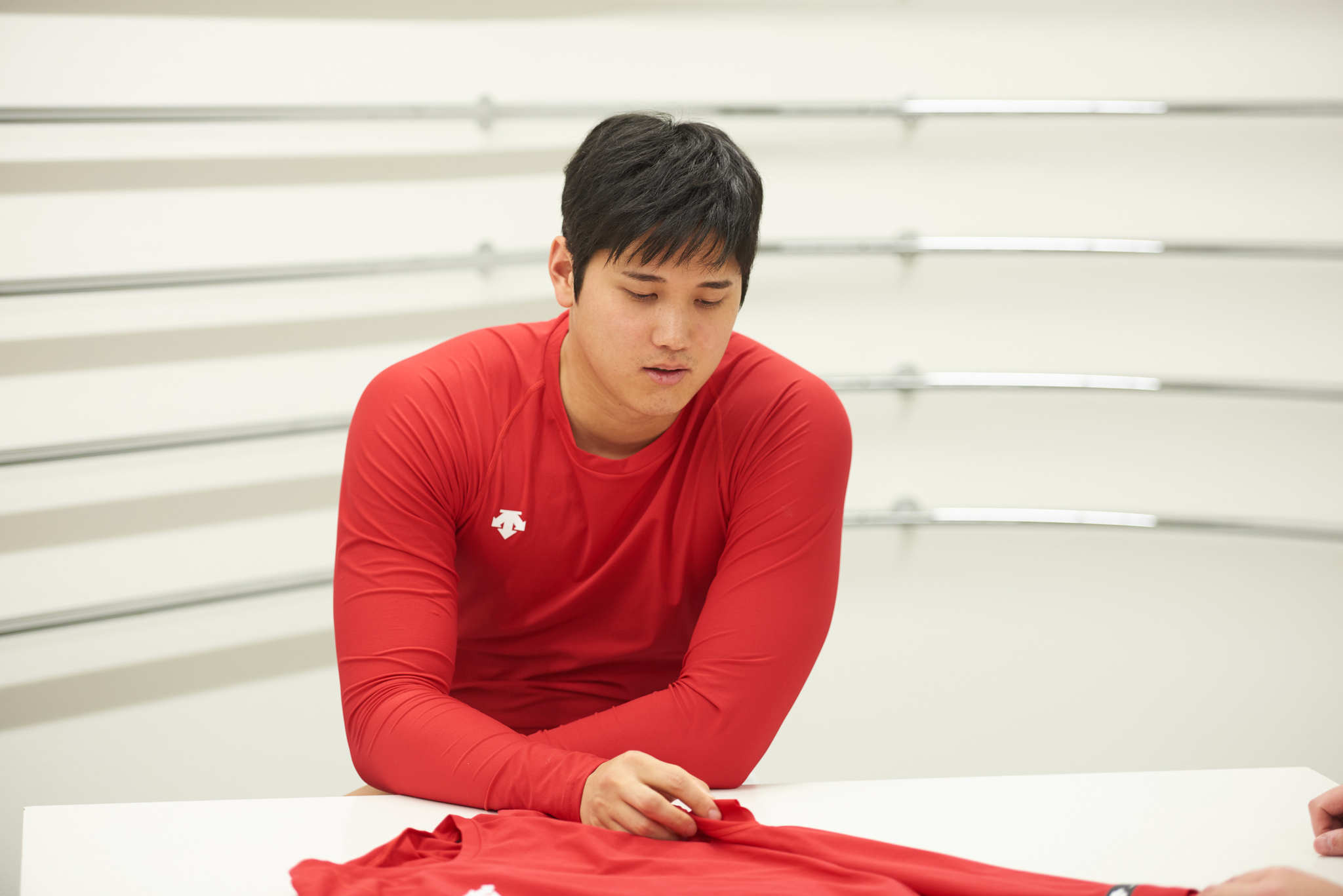 デサント 大谷翔平の意見をもとに開発した野球用アンダーシャツを発売 3枚目の写真 画像 Cycle やわらかスポーツ情報サイト デサント 大谷翔平の意見をもとに開発した野球用アンダーシャツを発売 3枚目の写真 画像 Cycle やわらかスポーツ情報サイト