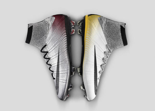 マーキュリアル　スーパーフライ6 CR7STIANO  NIKE  ロナウド 154足限定】ナイキ マーキュリアルスーパーフライ6エリートFG