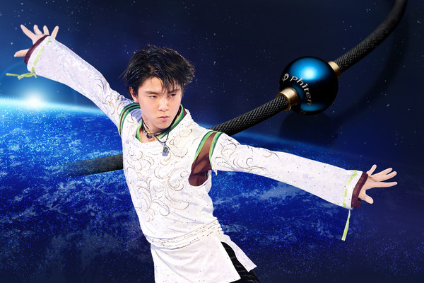 羽生結弦のプログラムをイメージした「RAKUWAネック」メモリアルセット 