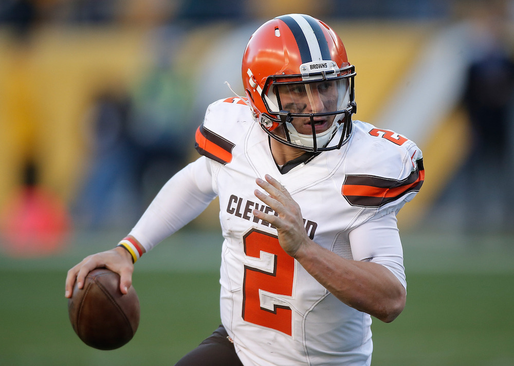 NFL ブラウンズ　ジョニー・マンジール　#2 NFL ブラウンズ ジョニー・マンジール #2 - メルカリ
