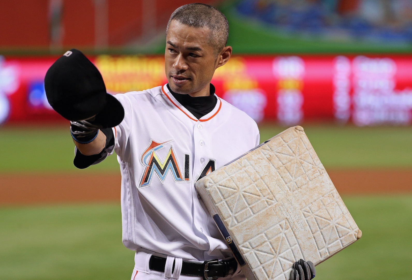 ○イチロー カード Vol.2524 2016TOPPS CHASING 尊く 3K #3000-48 