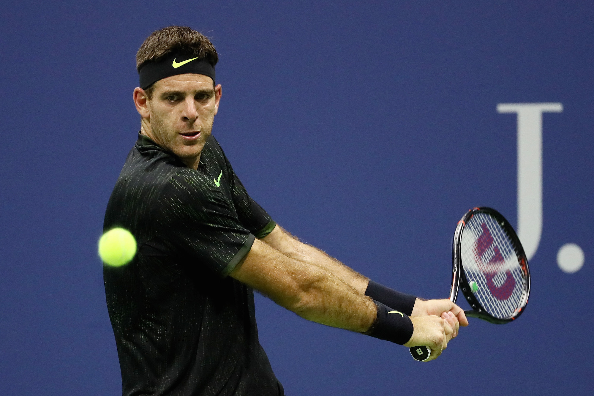 Nike テニスポロシャツ 2016全米オープンキリオス、デルポトロ選手着用 185511.jpg?zoom=spacing