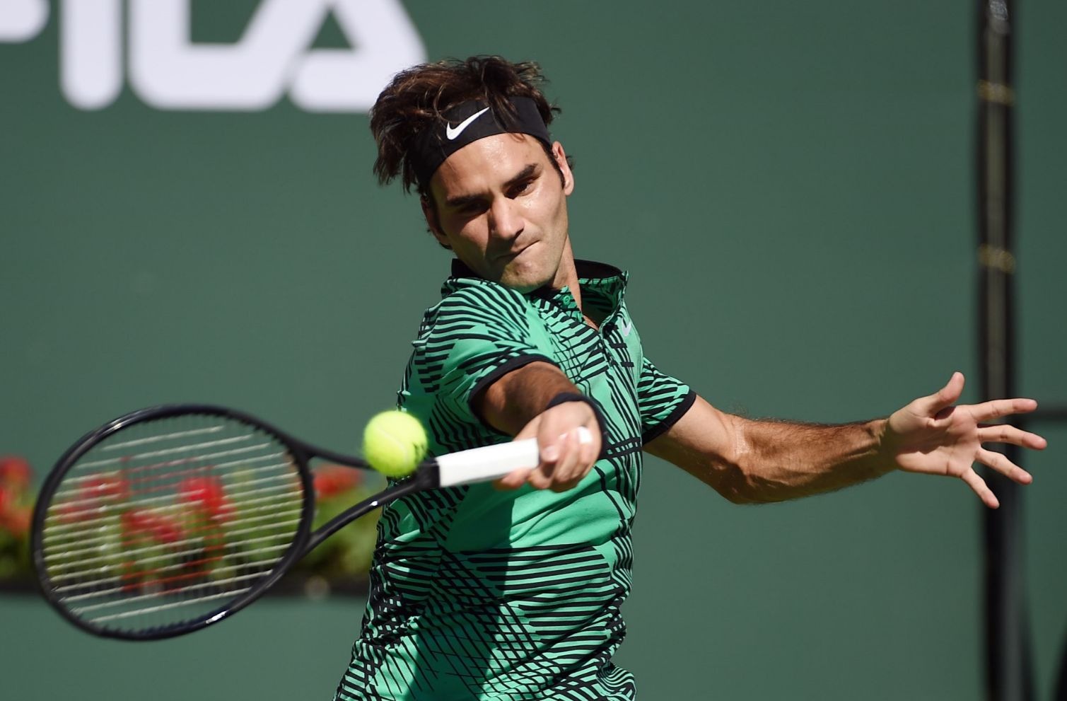 Nike ポロシャツ フェデラー　2015 全仏モデル フェデラーが全仏を欠場、キャリアを伸ばすために決断 | CYCLE