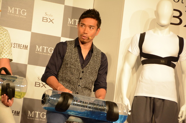 水のチカラで体幹を鍛える「TAIKAN STREAM」開発に長友佑都が関わった 